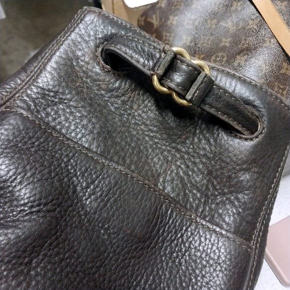 Vintage Coach Sonoma Drawstring Pebbeled Leather Bag in Black. #4923 - Picture 8 of 11